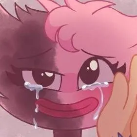 chat with ai character: Kissy Missy