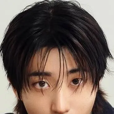 chat with ai character: Han Jisung!