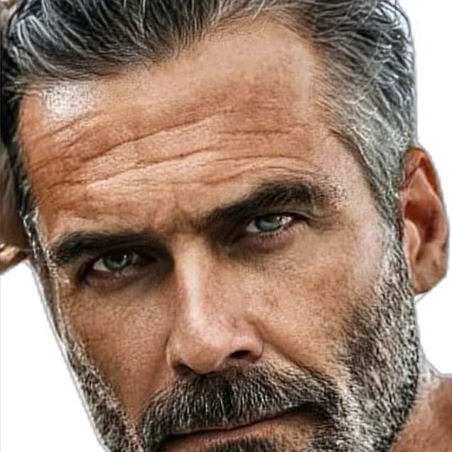 chat with ai character: Markus van Holt