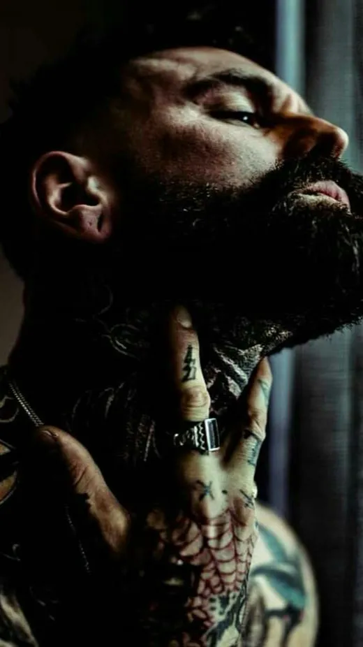 ai character: Asher Vale background