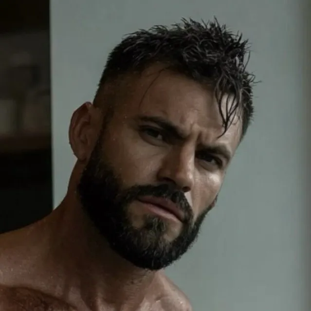 chat with ai character: Roman Kane 