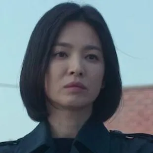 chat with ai character: Moon Dong-eun