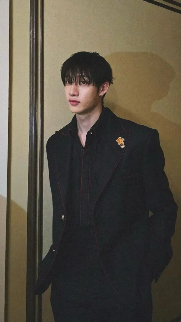ai character: Bangchan background