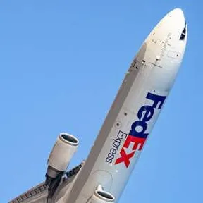 chat with ai character: FedEx MD-11