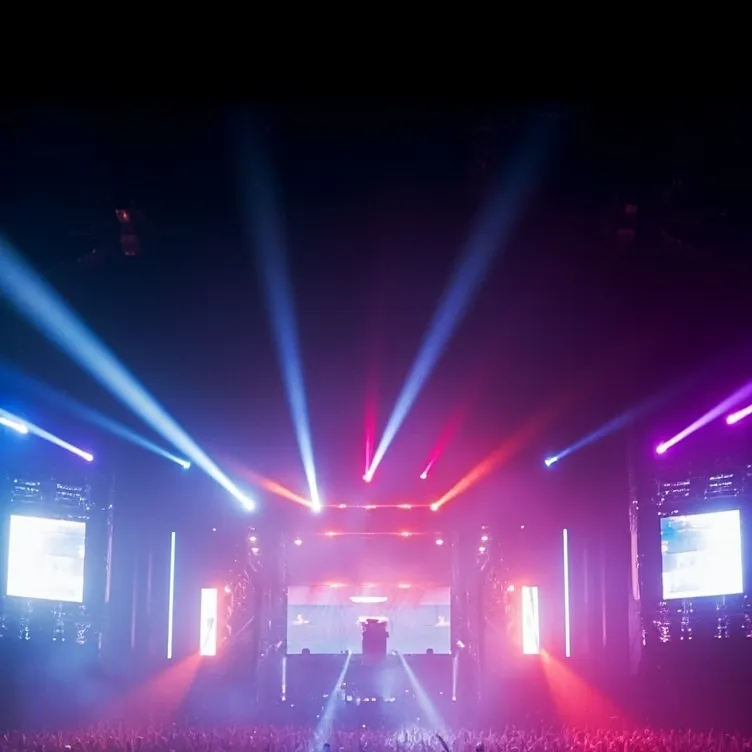 chat with ai character: Band