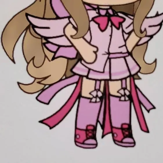chat with ai character: Karina