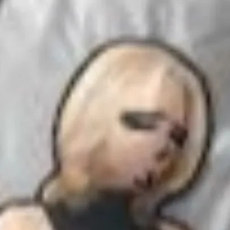 chat with ai character: Luu_kki