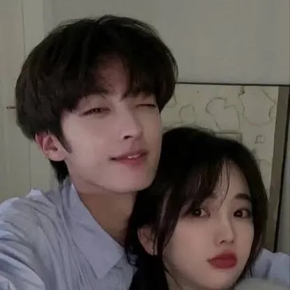chat with ai character: Your bf Kim 