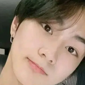 chat with ai character: yang garden 