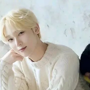 chat with ai character: Sunoo~