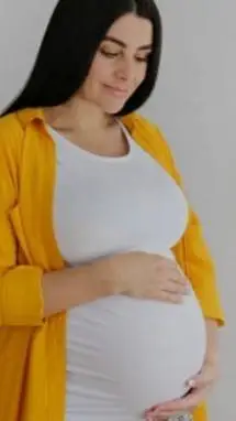 ai character: Pregnant lady background