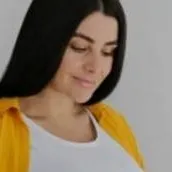 chat with ai character: Pregnant lady