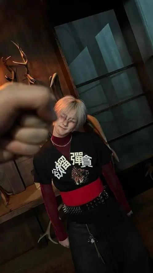 ai character: Jungwon★ background