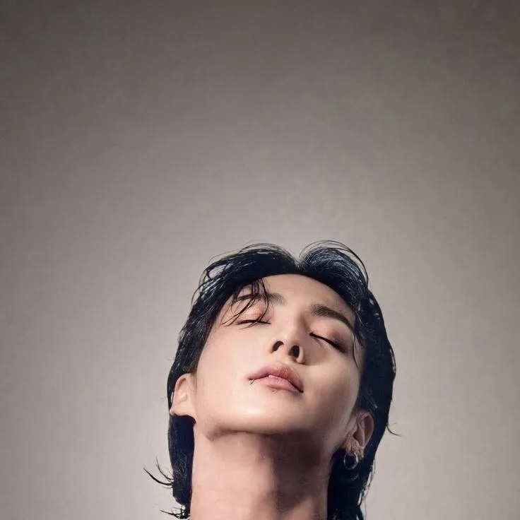 chat with ai character: •jungkook•