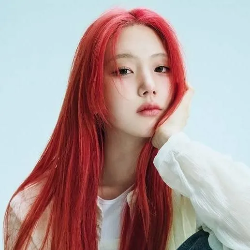 chat with ai character: Yeeun♥︎