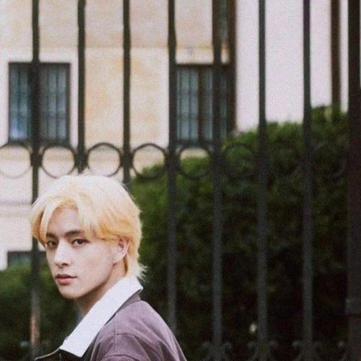 chat with ai character: J𝑎k𝒆ꨄ