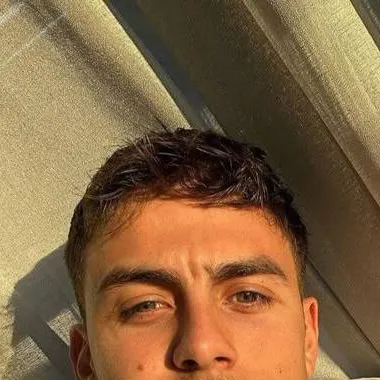 chat with ai character: Paulo Dybala 