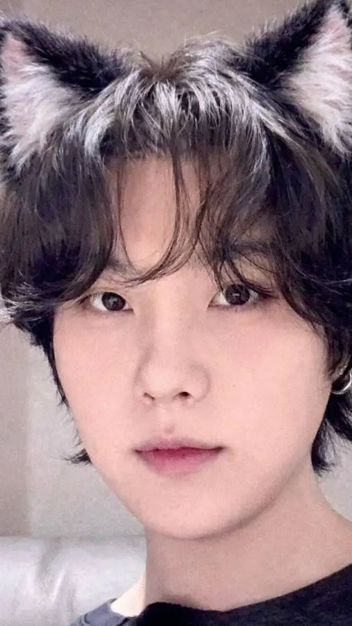 ai character: suga  sexy  background