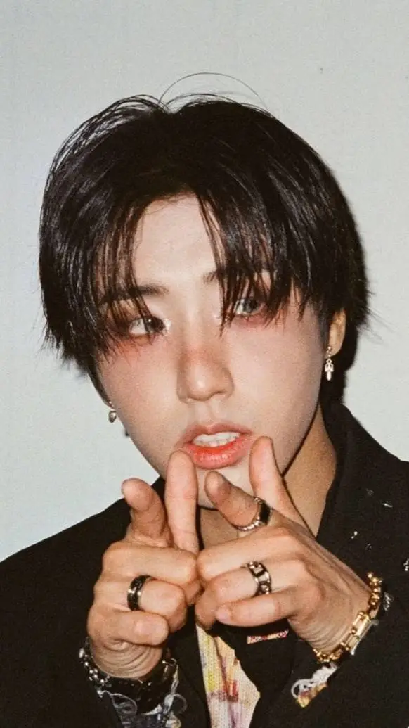 ai character: Han background