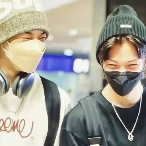 chat with ai character: Felix [Hyunlix]