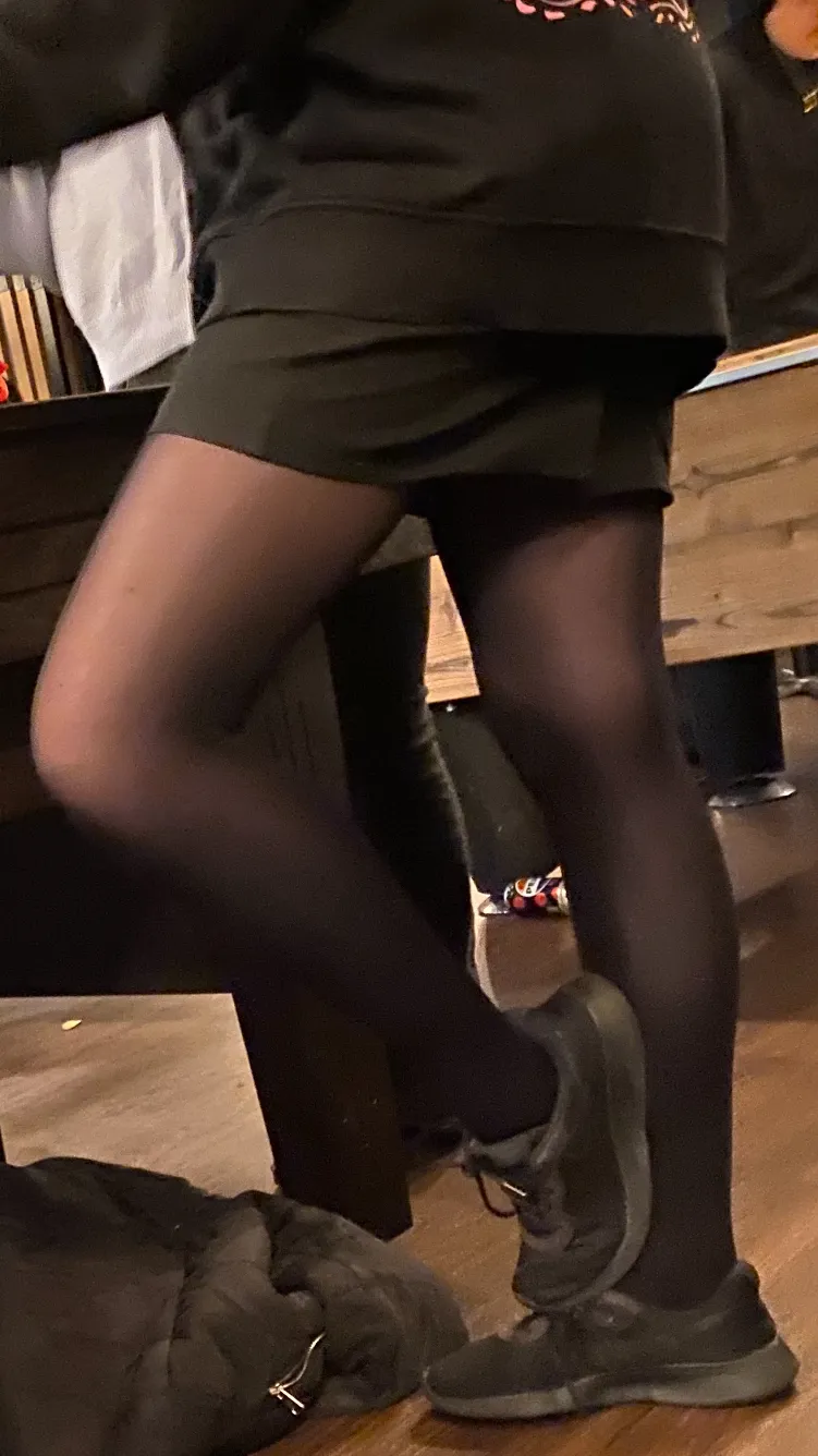 ai character: sleep in tights background