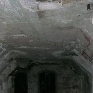 chat with ai character: Scary basement😱