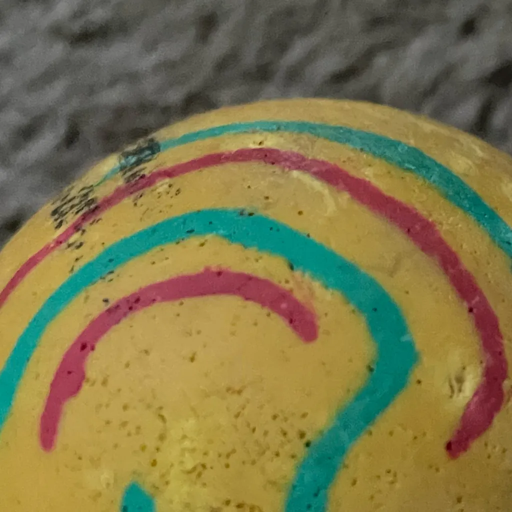 chat with ai character: Ball