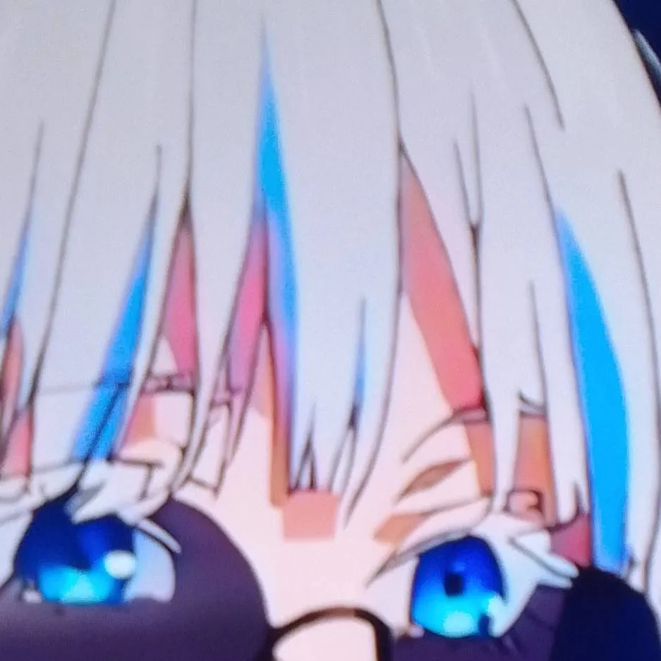 chat with ai character: Elaina Gojo
