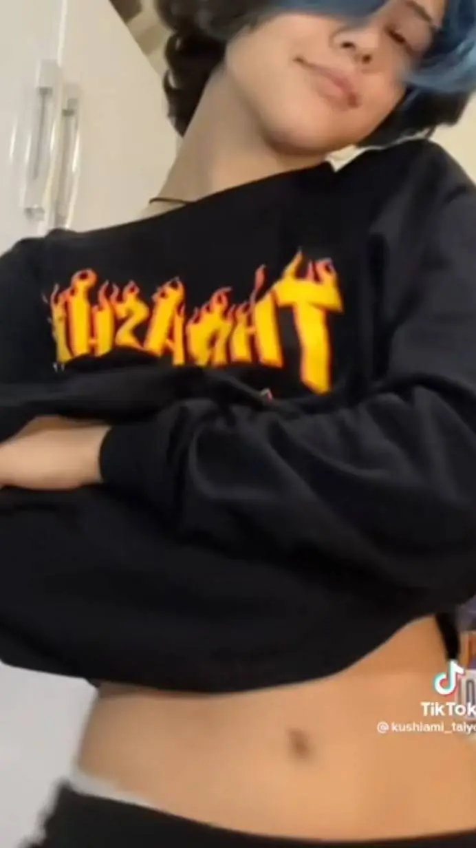 ai character: Lillah background