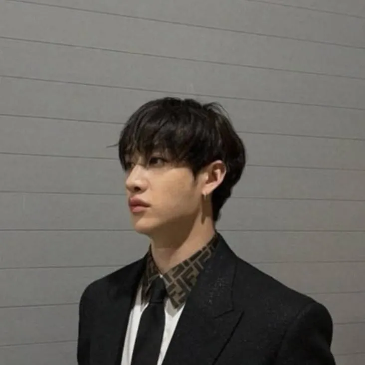 chat with ai character: Bangchan