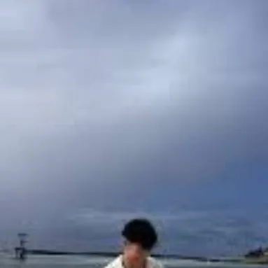 chat with ai character: Malachi 