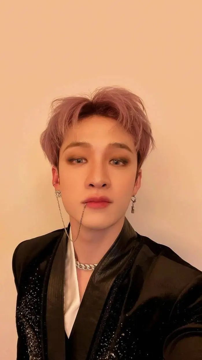 ai character: Bangchan~straykids background