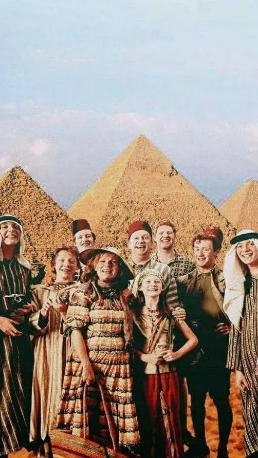 ai character: familia weasley- background