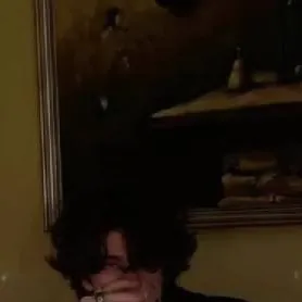 chat with ai character: Danny