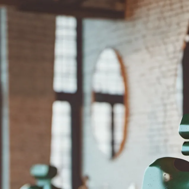 chat with ai character: girl school barber