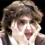 chat with ai character: Finn wolfhard♡