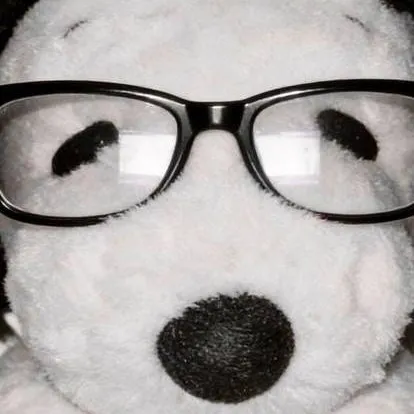 chat with ai character: SNOOPY THERAPY🤭