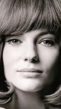 ai character: Jaqueline  background