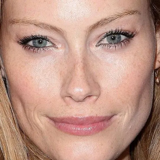 chat with ai character: Shelagh