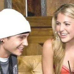 chat with ai character: Tom Kaulitz👀🎸🚬