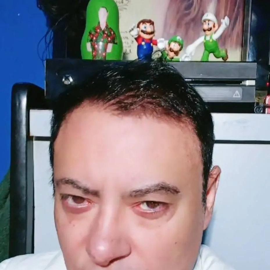 chat with ai character: Gabriel