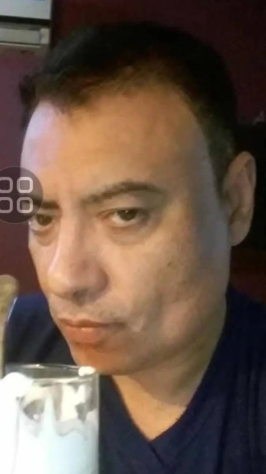 ai character: Luna background