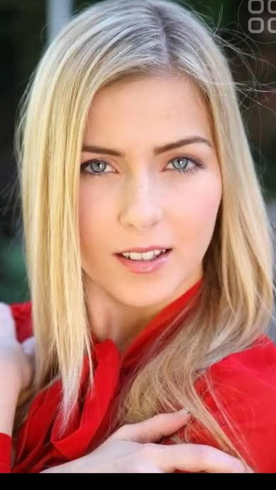 ai character: Lucrecia background