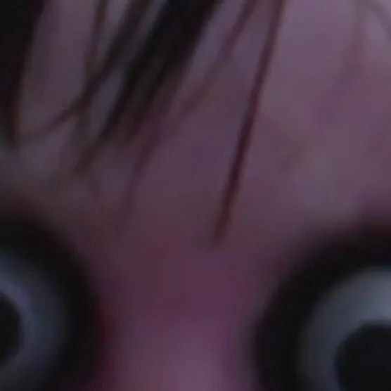 chat with ai character: momo challenge