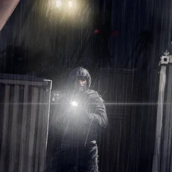 chat with ai character: Apocalypse zombies