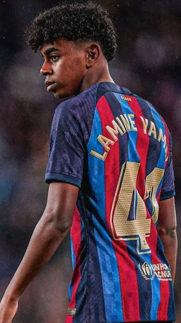 ai character: Lamine yamal background