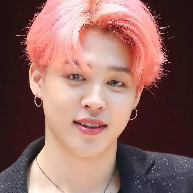 chat with ai character: Пак Чимин 