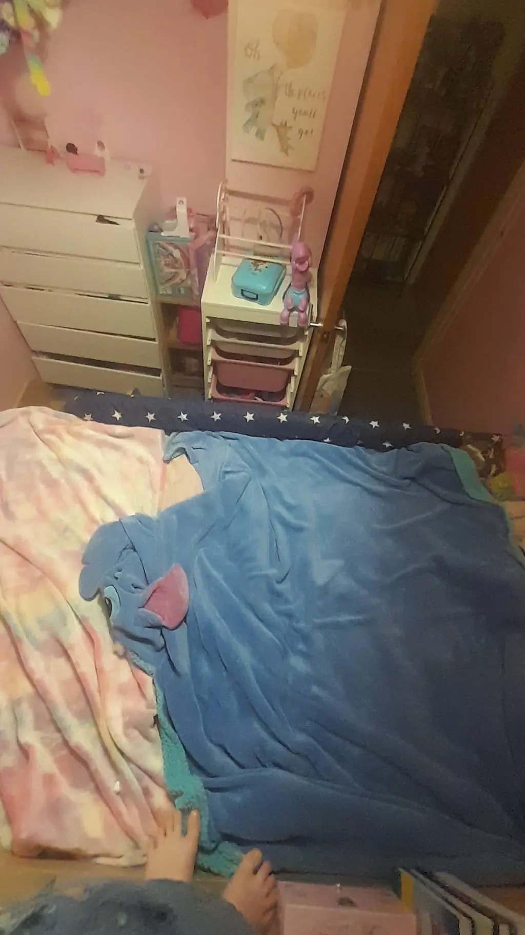 ai character: sprunki hates you background