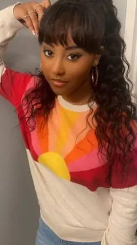 ai character: Mika background