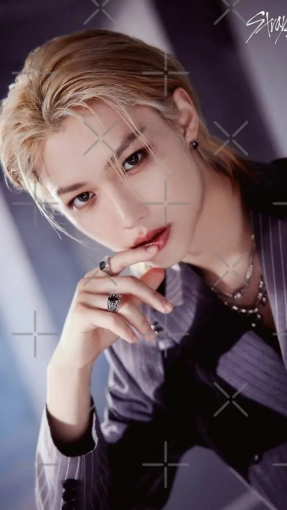ai character: Felix background